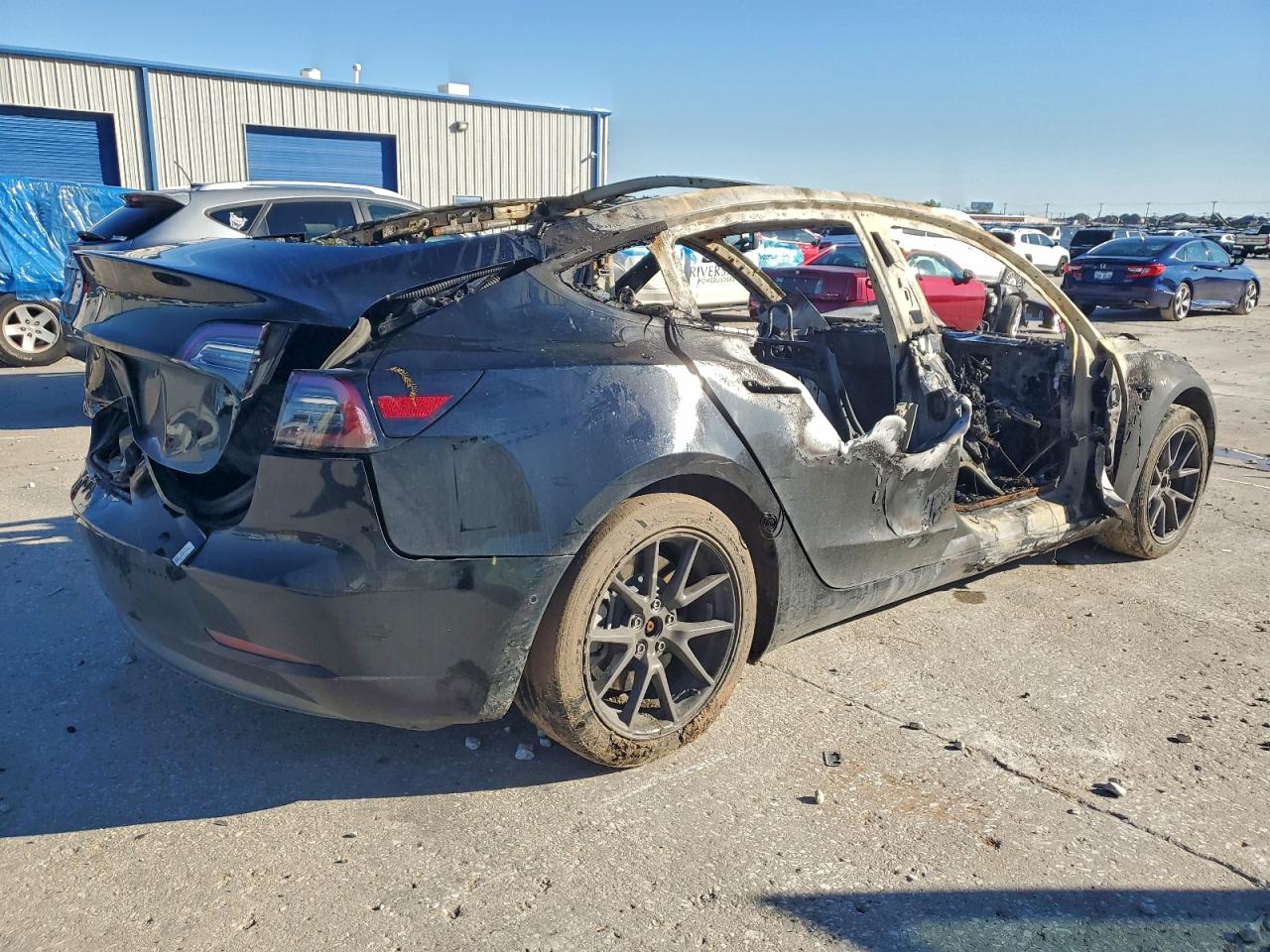 2022 TESLA MODEL 3 photo 7