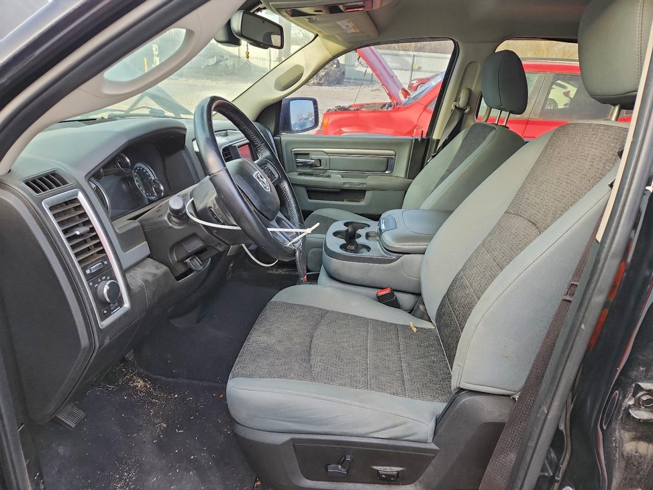 2019 RAM 1500 CLASSIC SLT photo 7