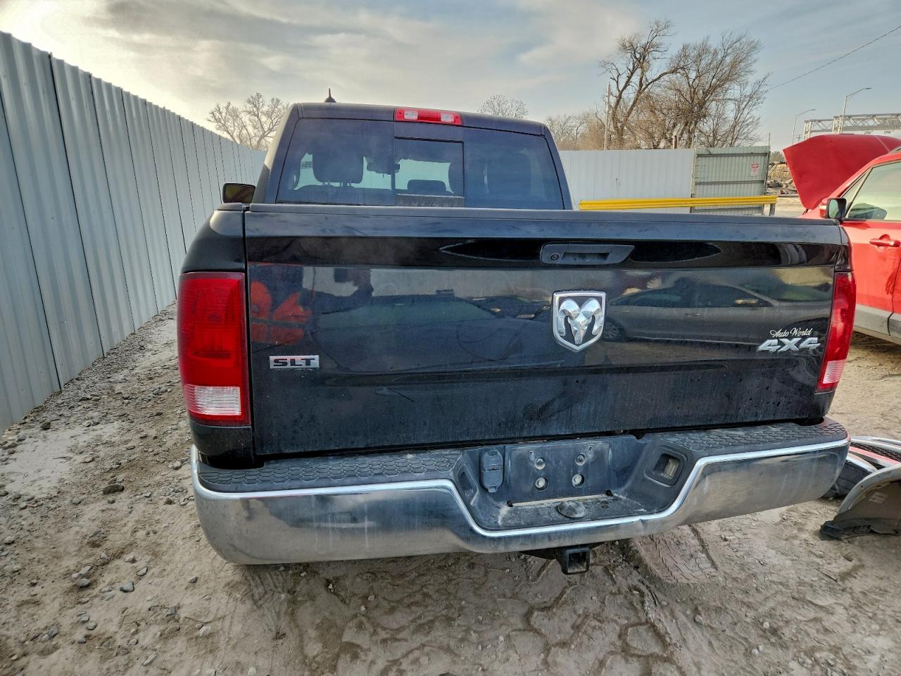 2019 RAM 1500 CLASSIC SLT photo 6