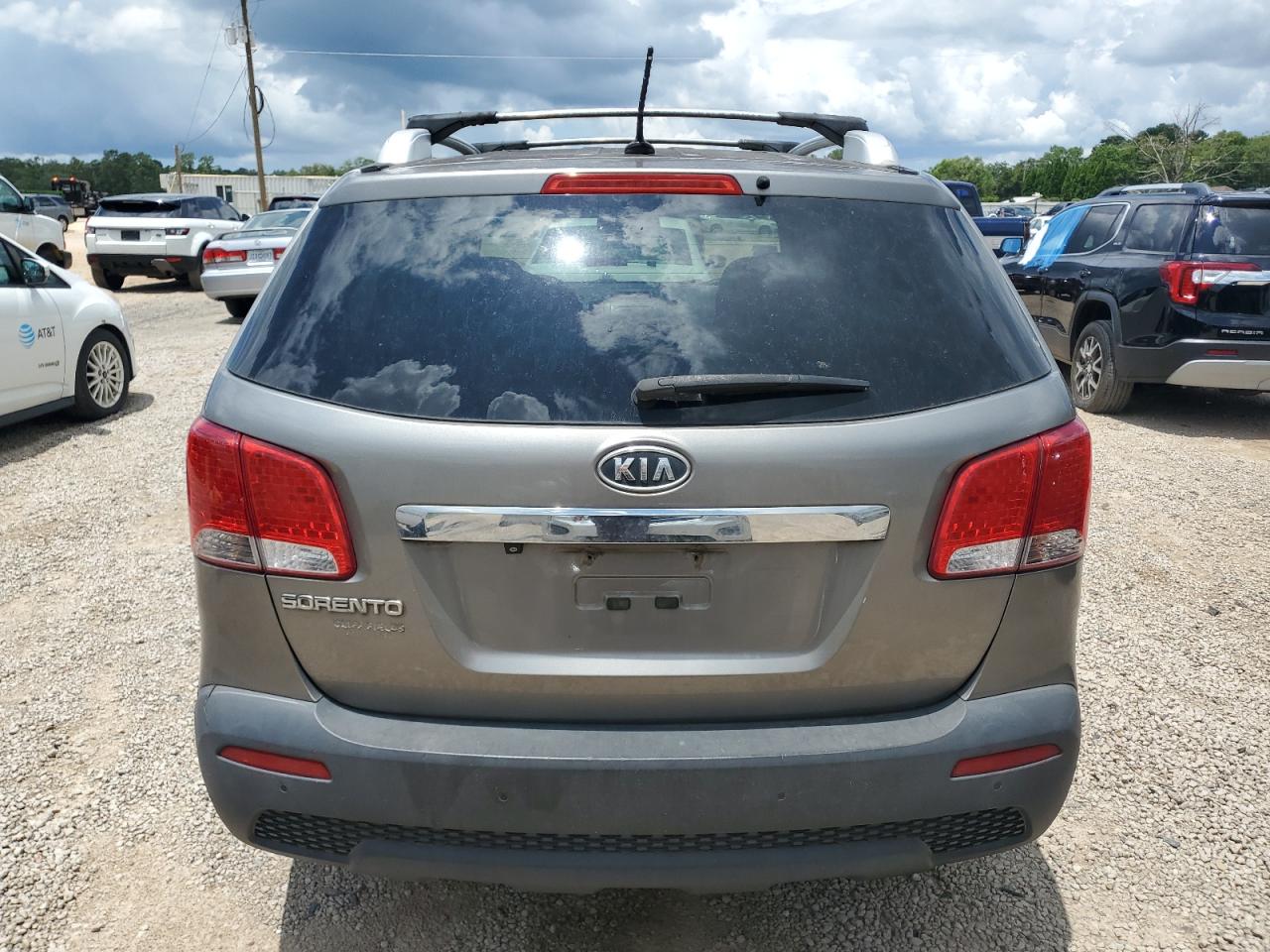 2012 KIA SORENTO photo 6
