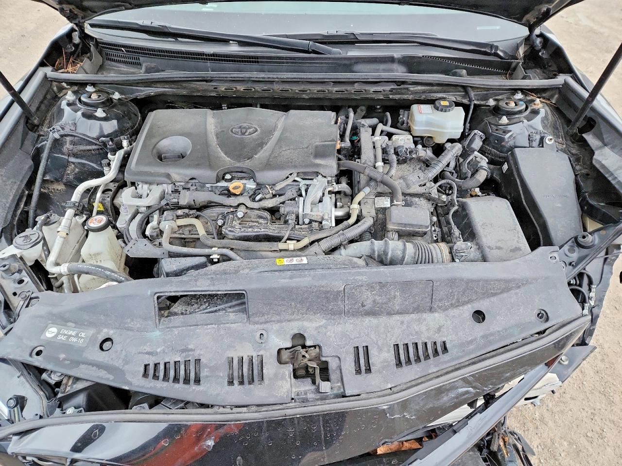 2020 TOYOTA CAMRY XLE photo 21