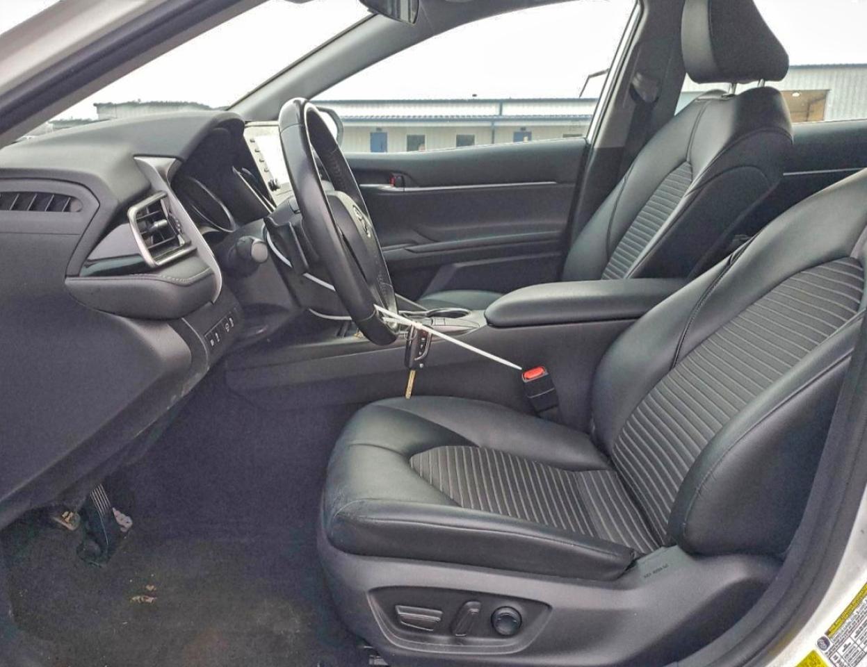 2022 TOYOTA CAMRY SE photo 7