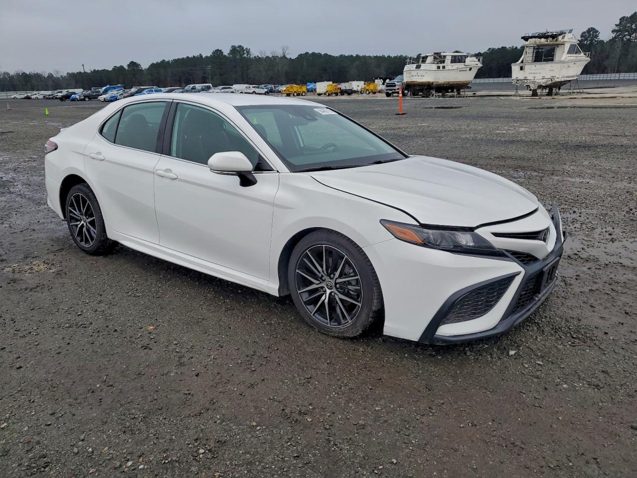 2022 TOYOTA CAMRY SE photo 4