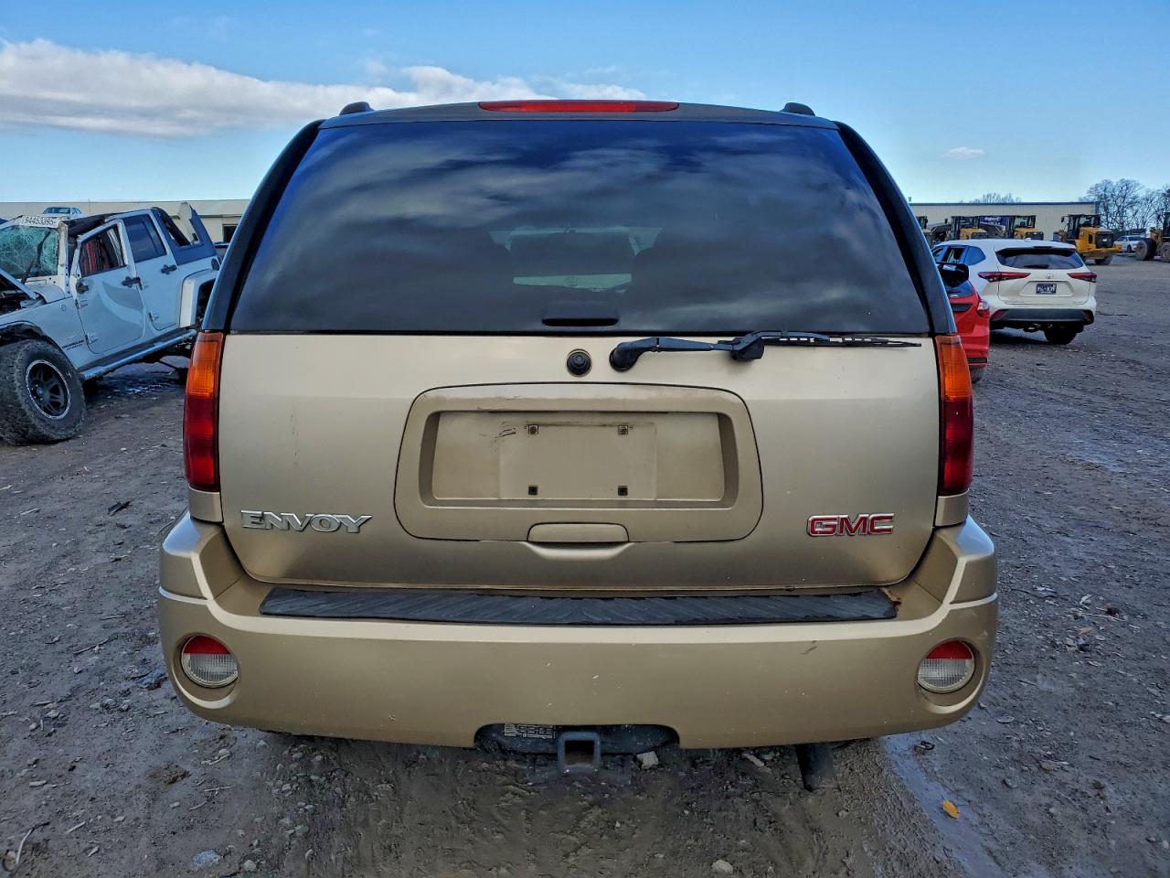 2005 GMC ENVOY photo 6