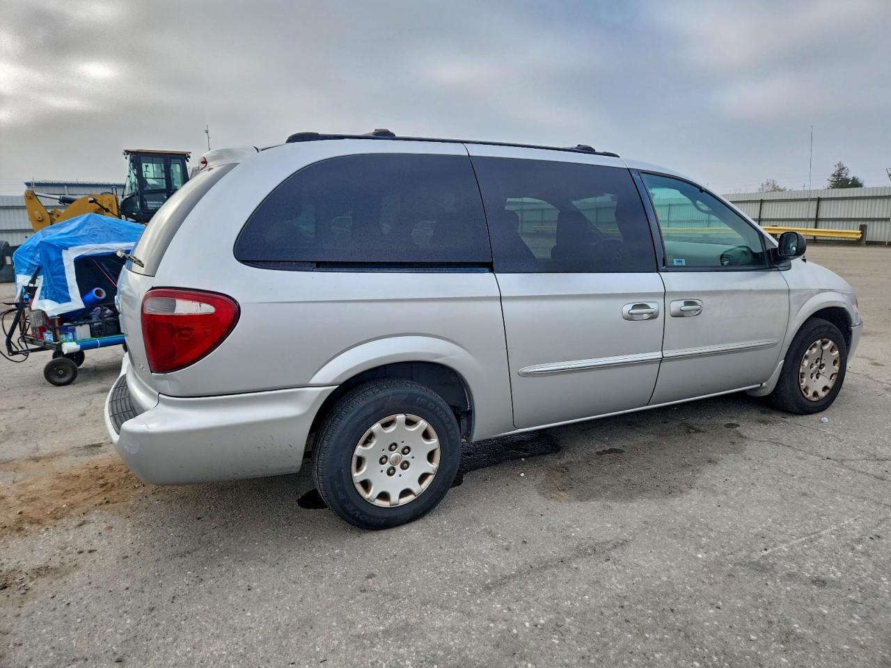 2003 CHRYSLER TOWN & COUNTRY LX photo 7