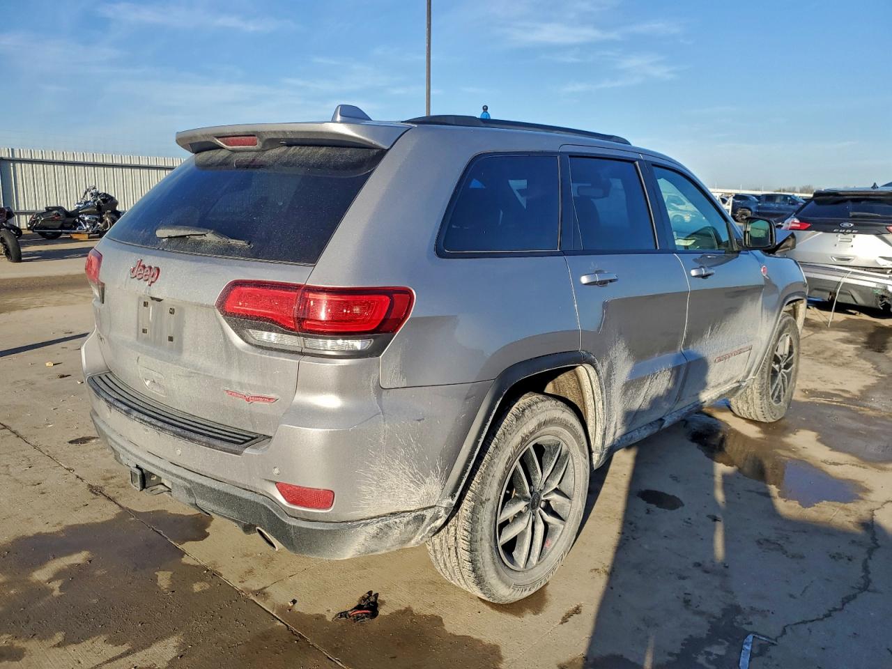 2019 JEEP GRAND CHEROKEE TRAILHAWK photo 3