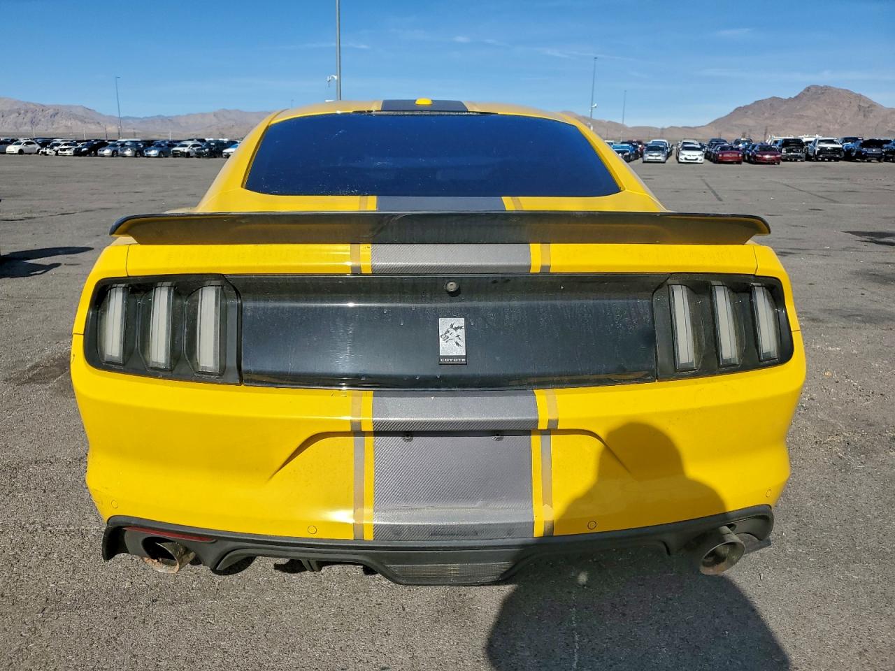 2015 FORD MUSTANG photo 11