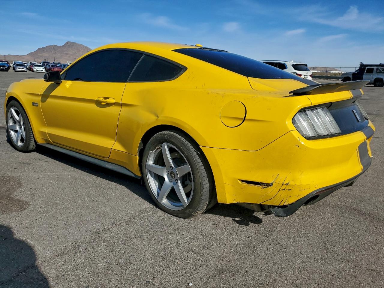 2015 FORD MUSTANG photo 3