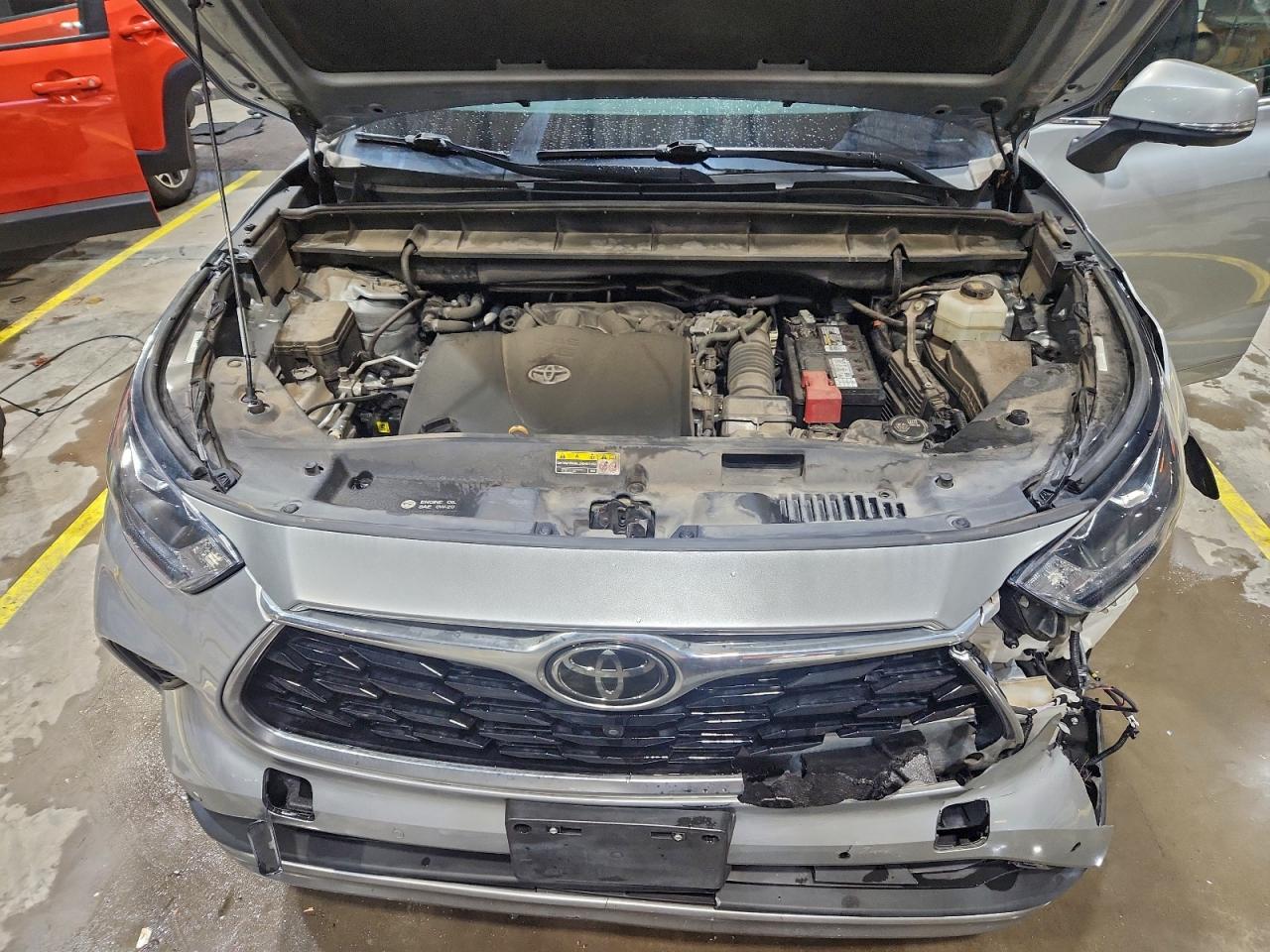 2020 TOYOTA HIGHLANDER PLATINUM photo 12