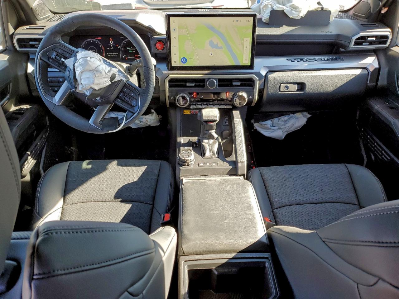 2025 TOYOTA TACOMA DOUBLE CAB photo 8