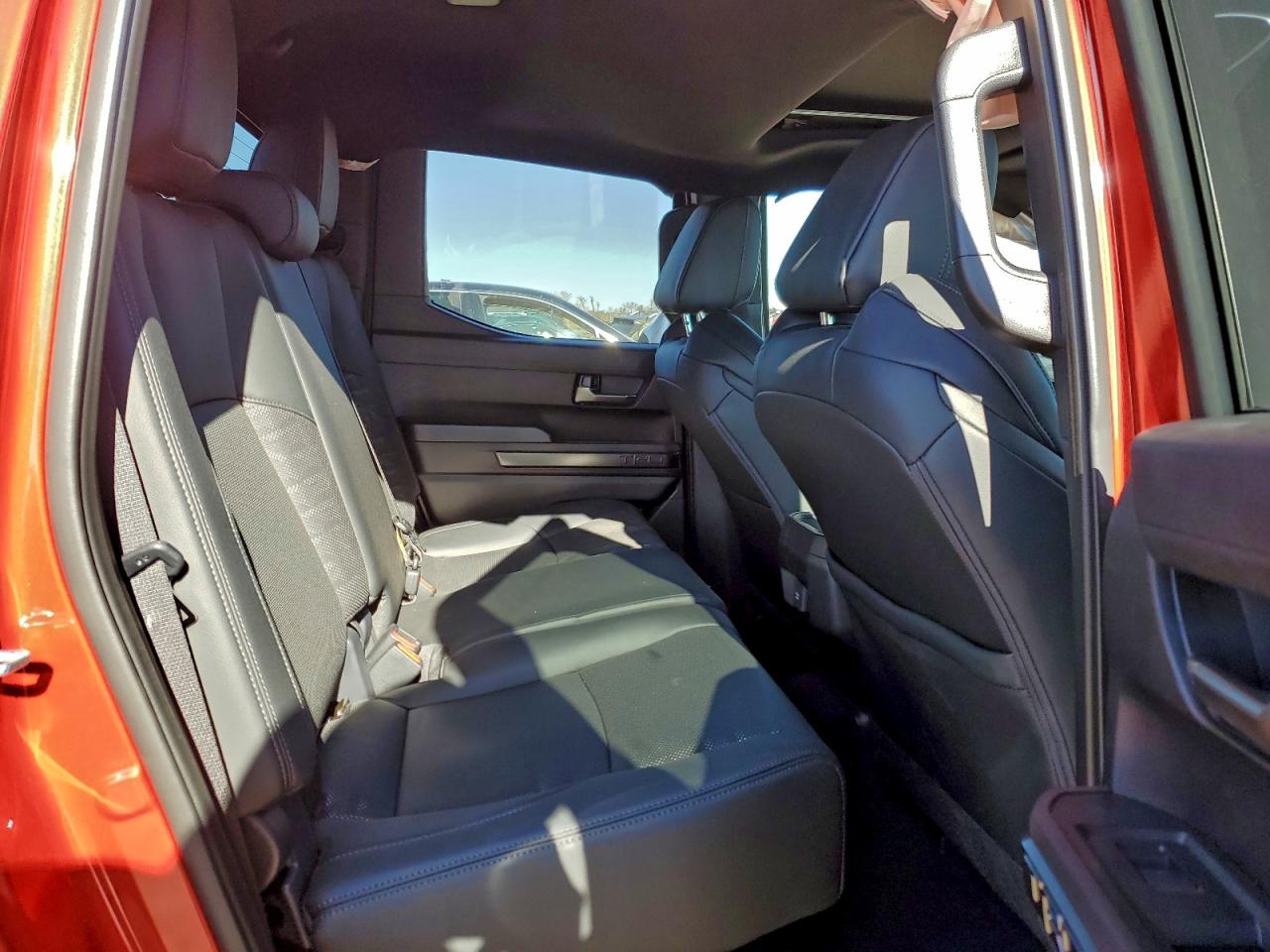 2025 TOYOTA TACOMA DOUBLE CAB photo 10