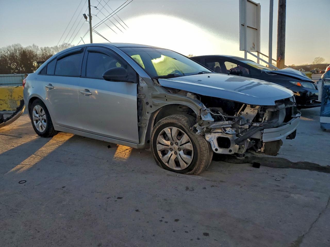 2016 CHEVROLET CRUZE LIMITED LS photo 4