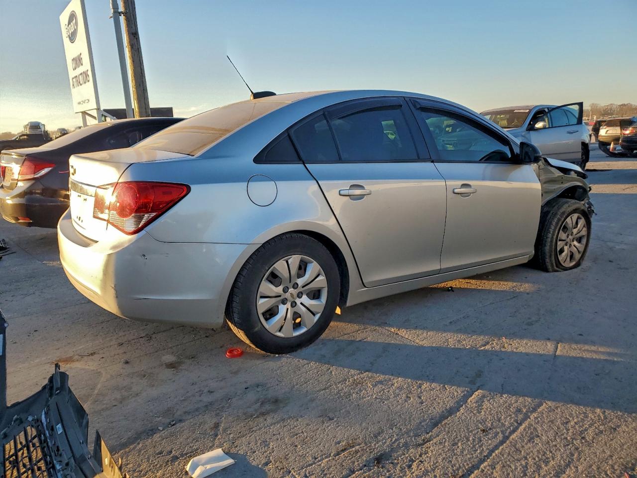 2016 CHEVROLET CRUZE LIMITED LS photo 3