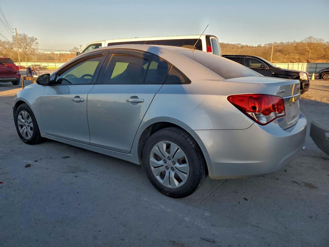 2016 CHEVROLET CRUZE LIMITED LS photo 2