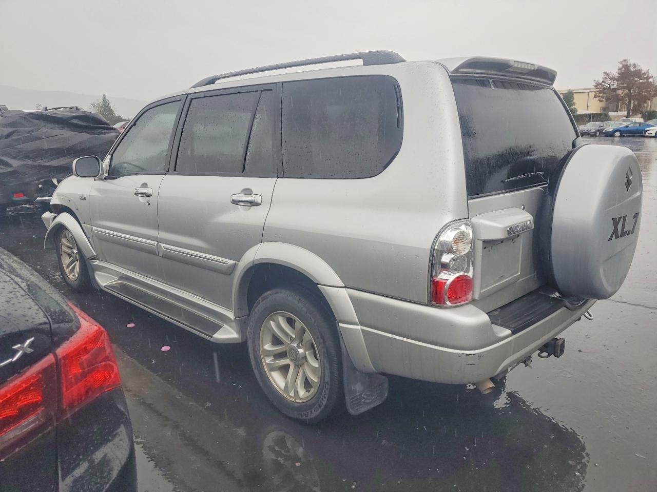 2004 SUZUKI XL7 EX photo 2