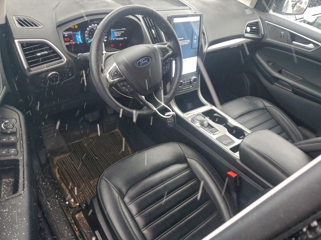 2024 FORD EDGE photo 15