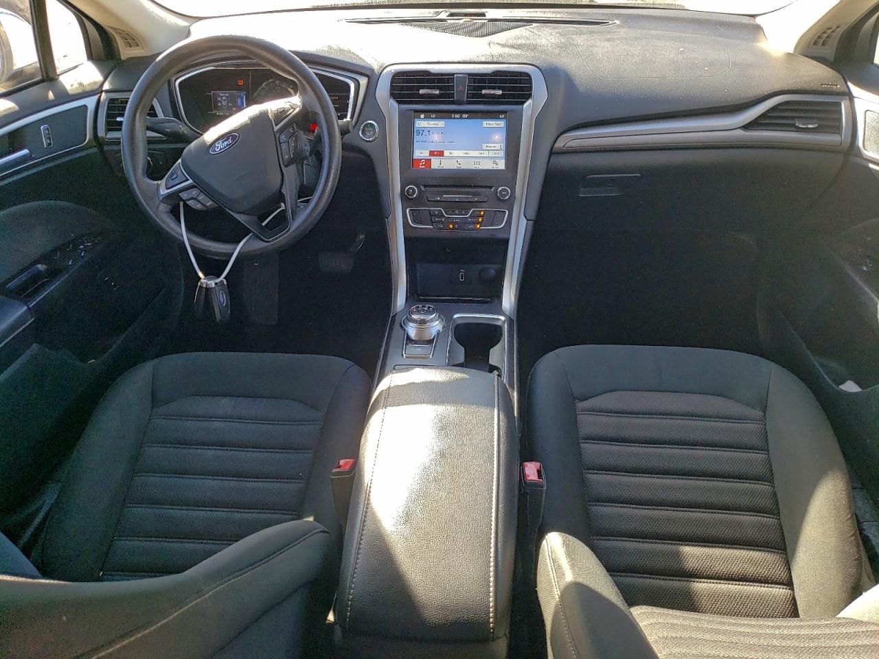 2017 FORD FUSION SE HYBRID photo 8