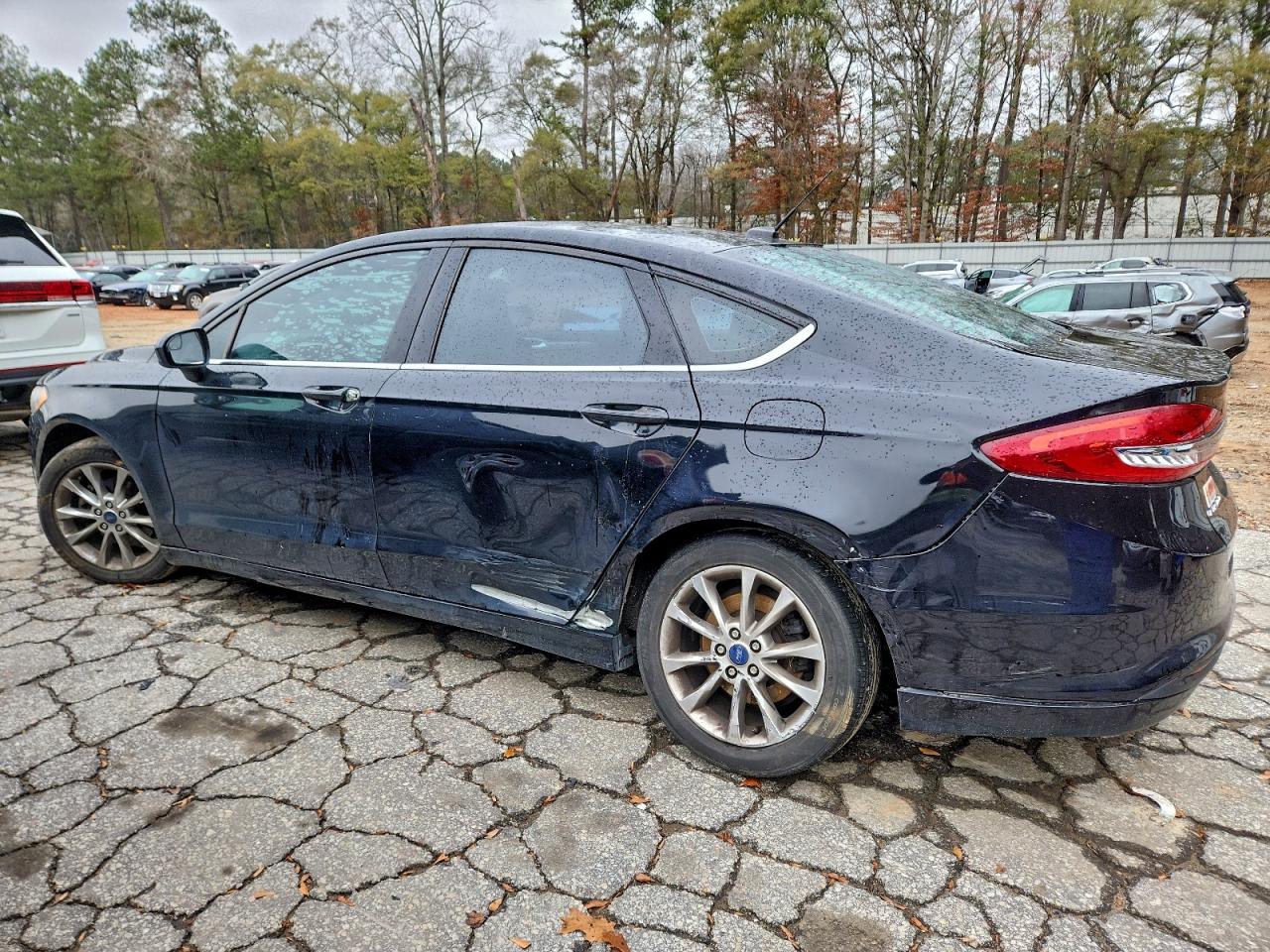 2017 FORD FUSION SE photo 4