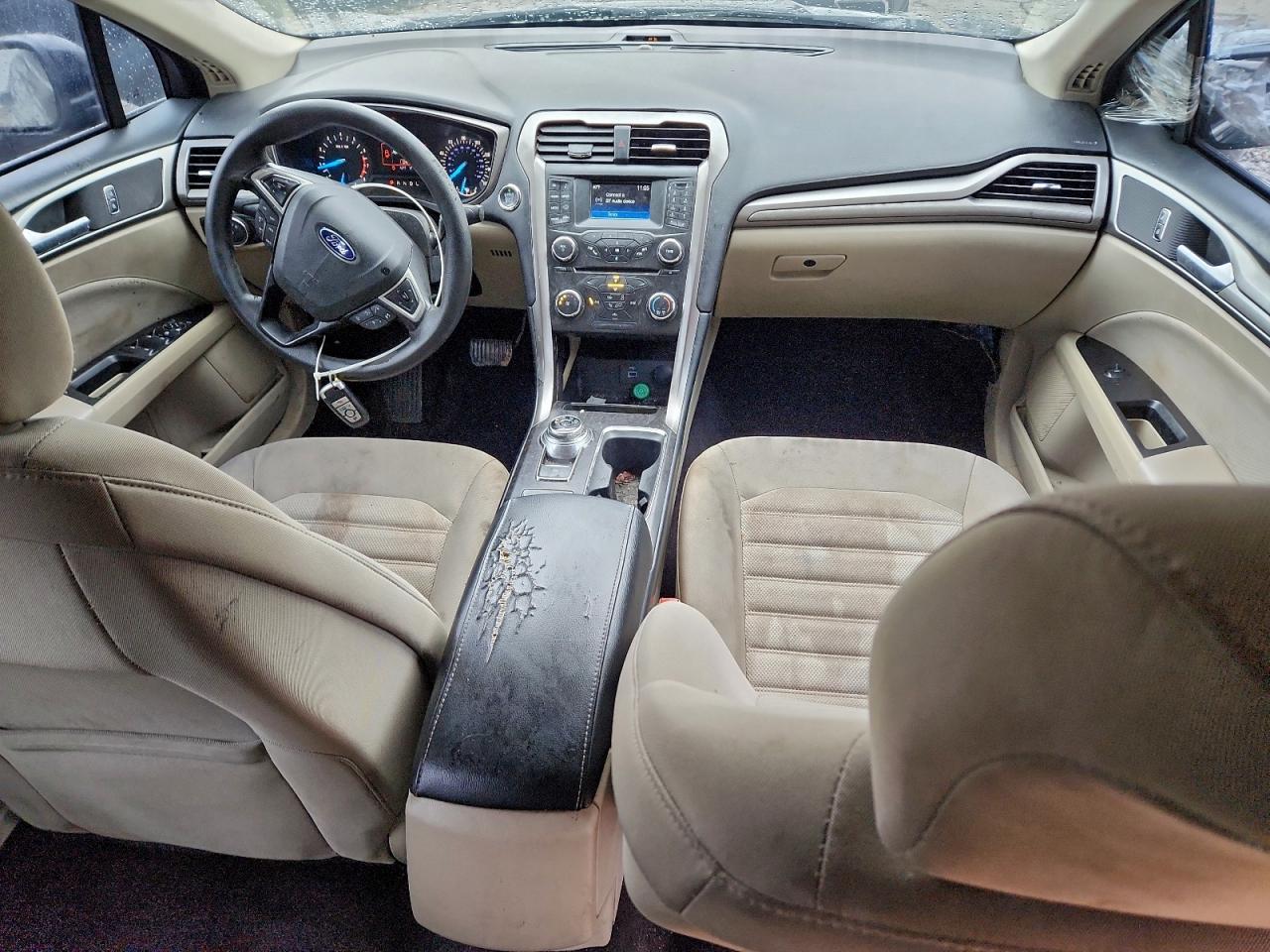 2017 FORD FUSION SE photo 22
