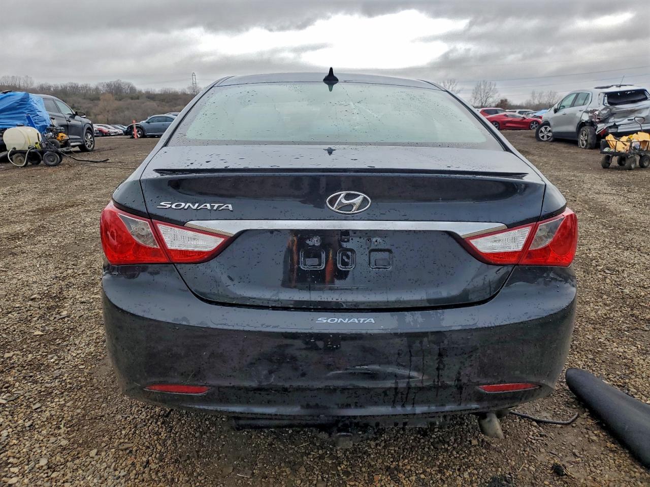 2013 HYUNDAI SONATA GLS photo 11
