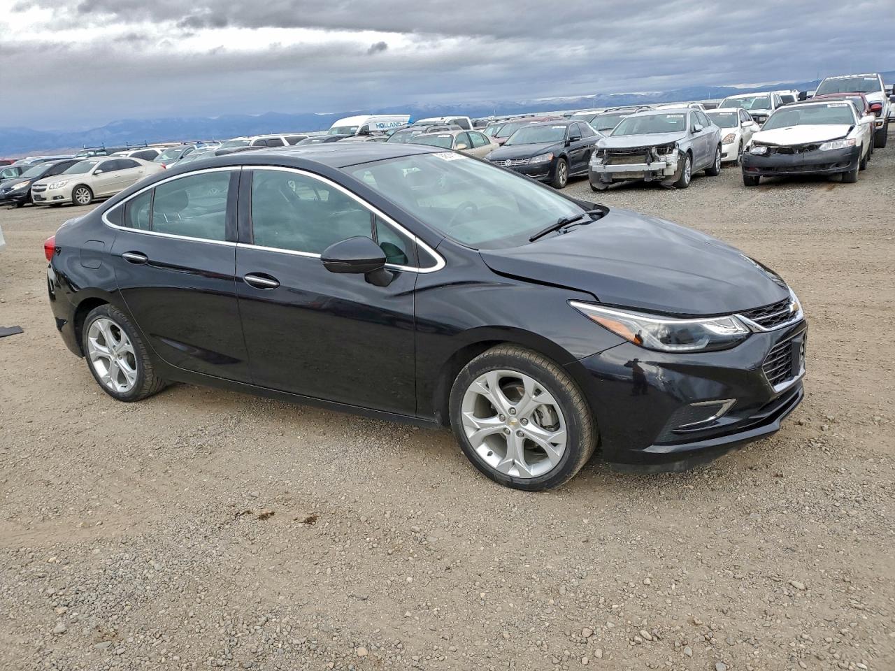 2017 CHEVROLET CRUZE PREMIER photo 10