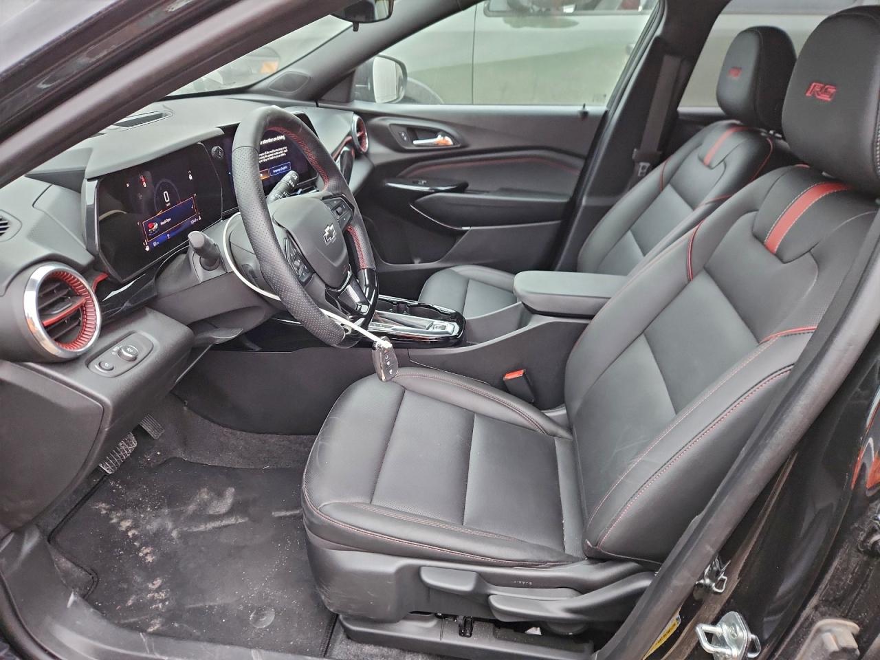 2025 CHEVROLET TRAX 2RS photo 7
