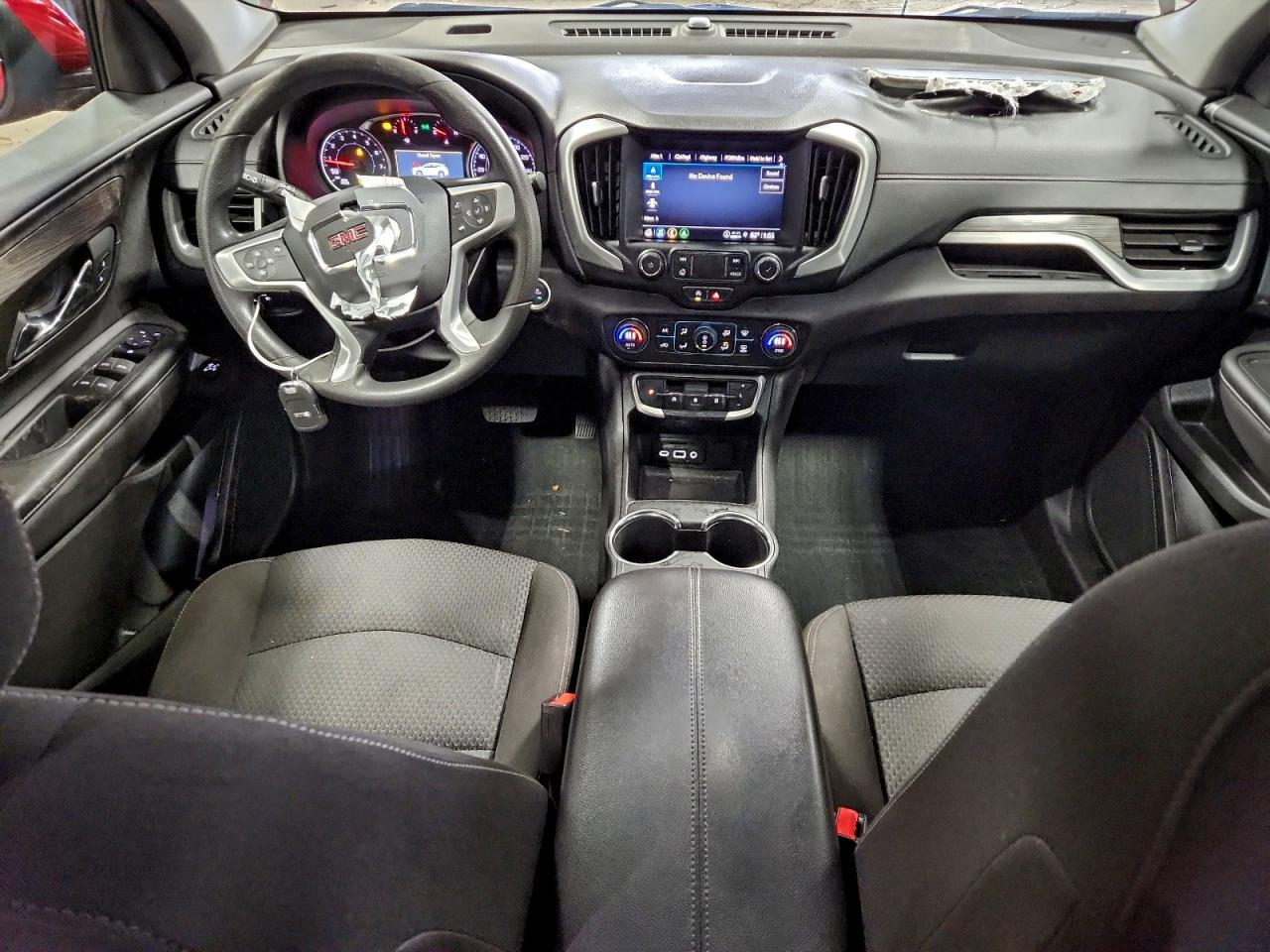 2024 GMC TERRAIN SLE photo 8