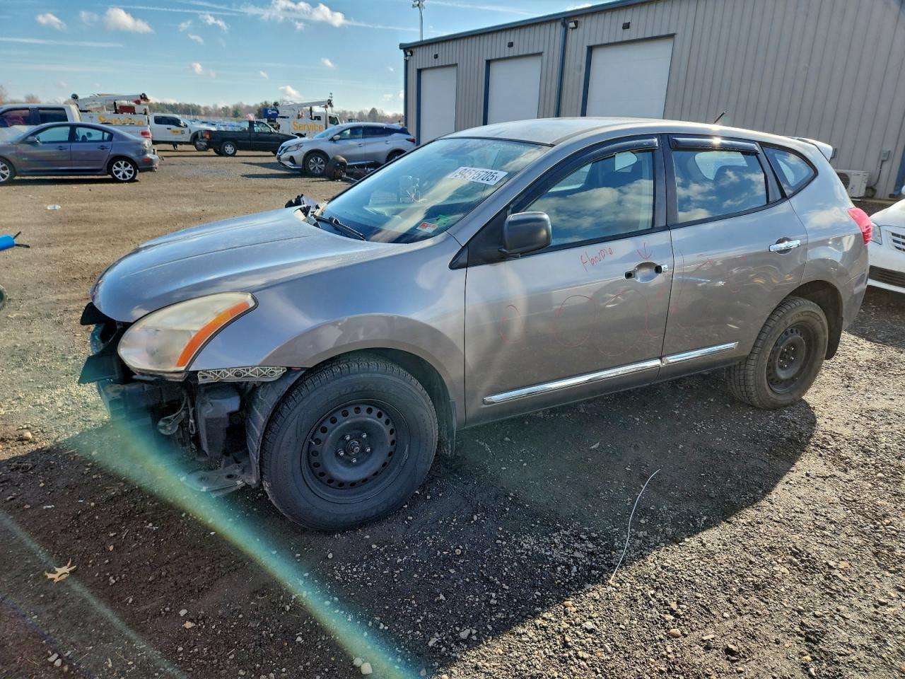 2011 NISSAN ROGUE