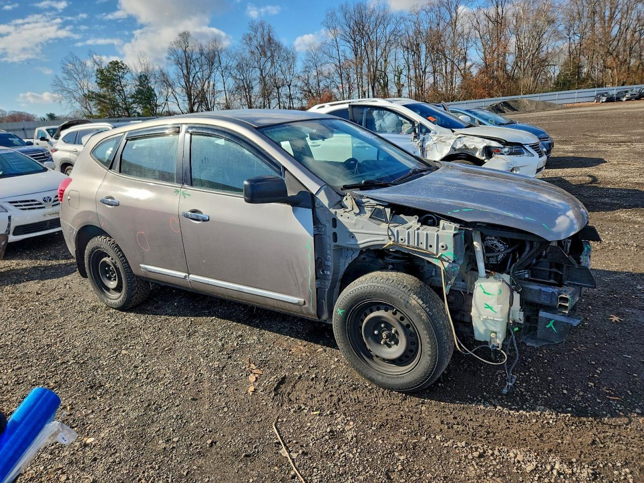 2011 NISSAN ROGUE S photo 4