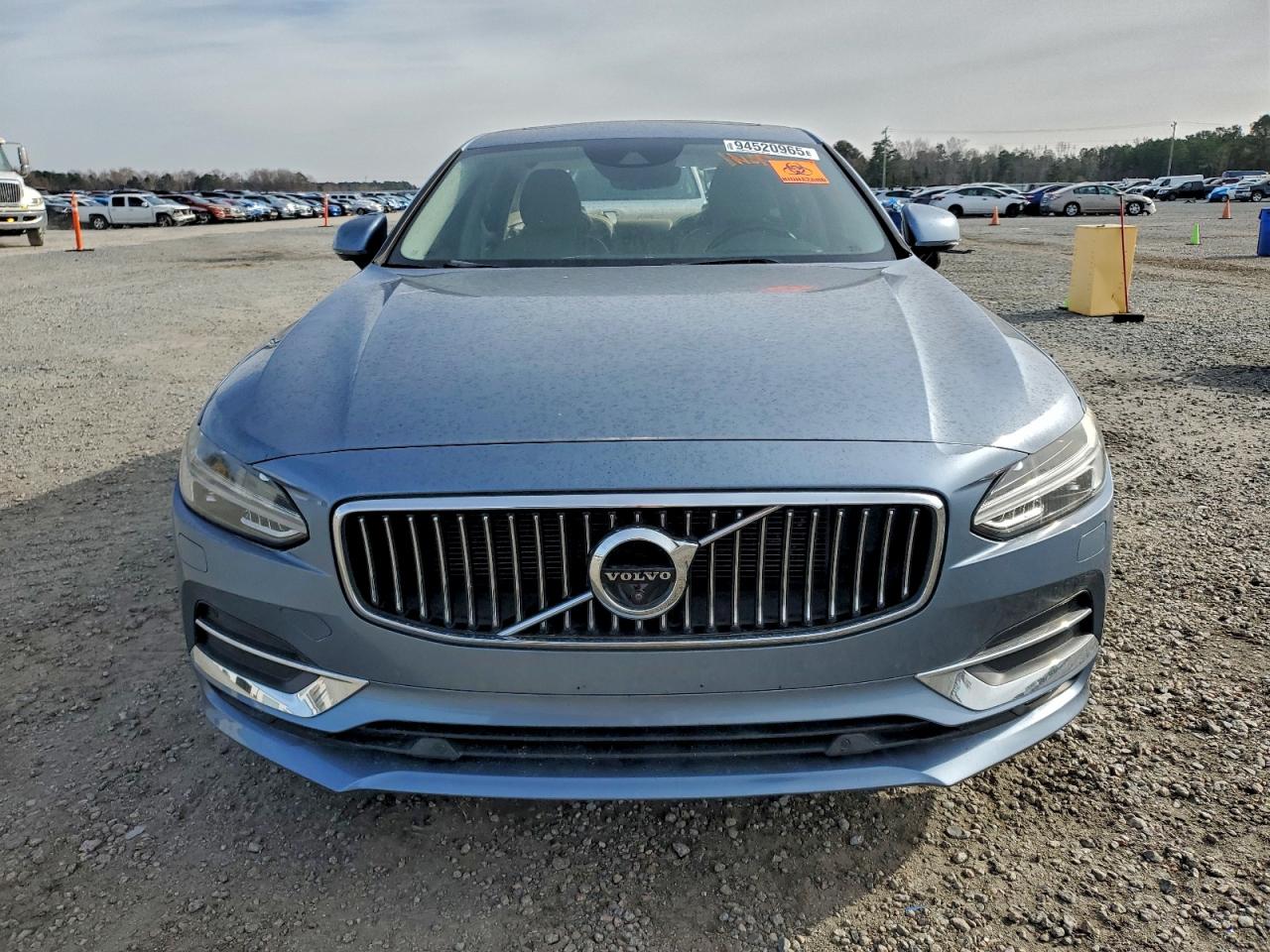 2017 VOLVO S90 T6 INSCRIPTION photo 9