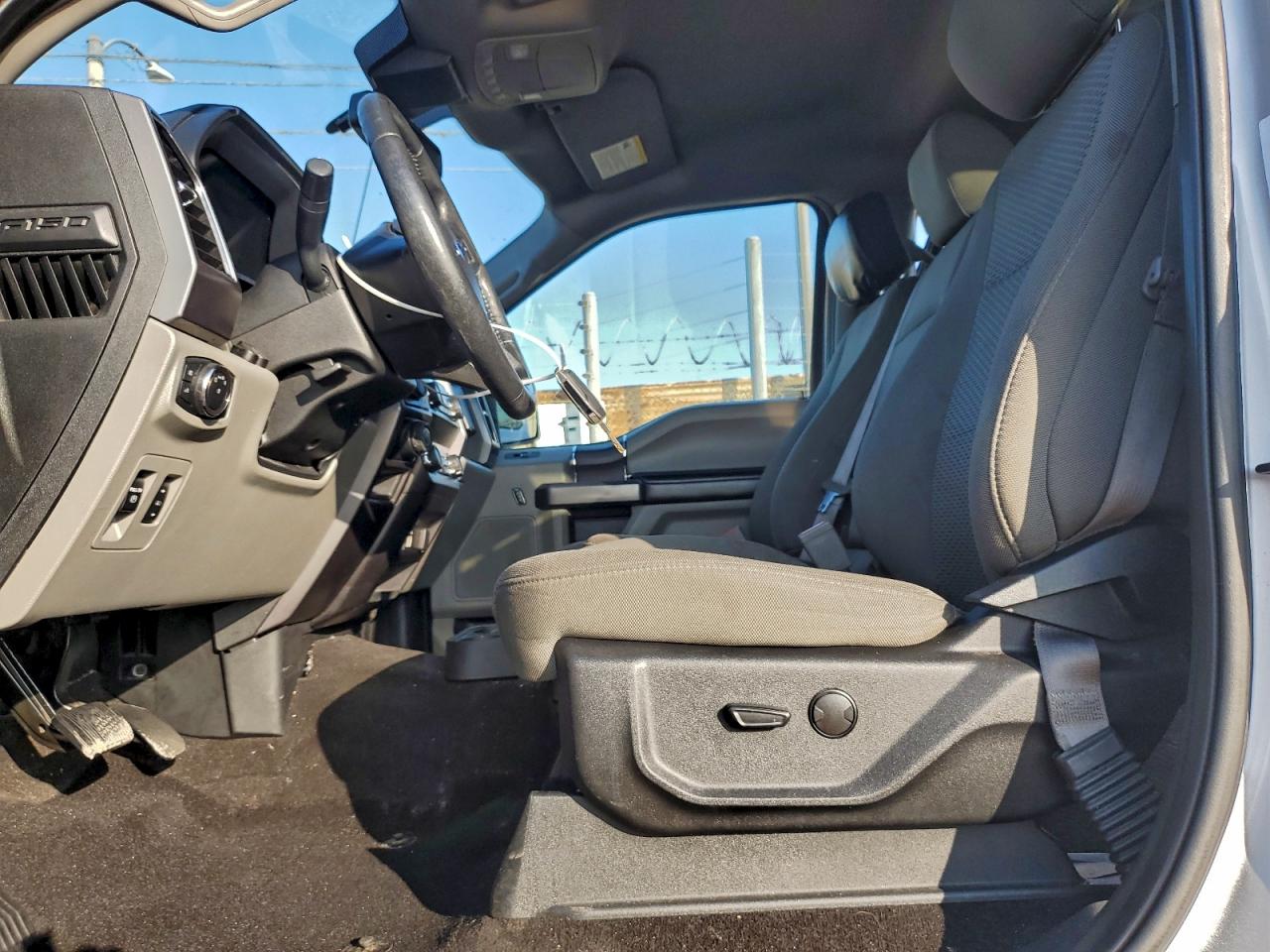 2019 FORD F150 SUPERCREW photo 19