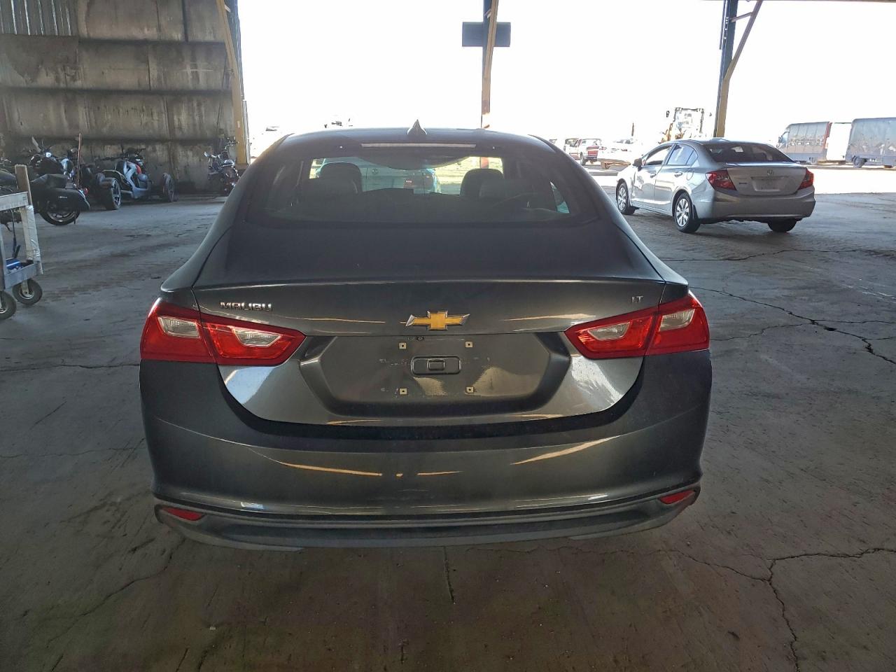2016 CHEVROLET MALIBU LT photo 6