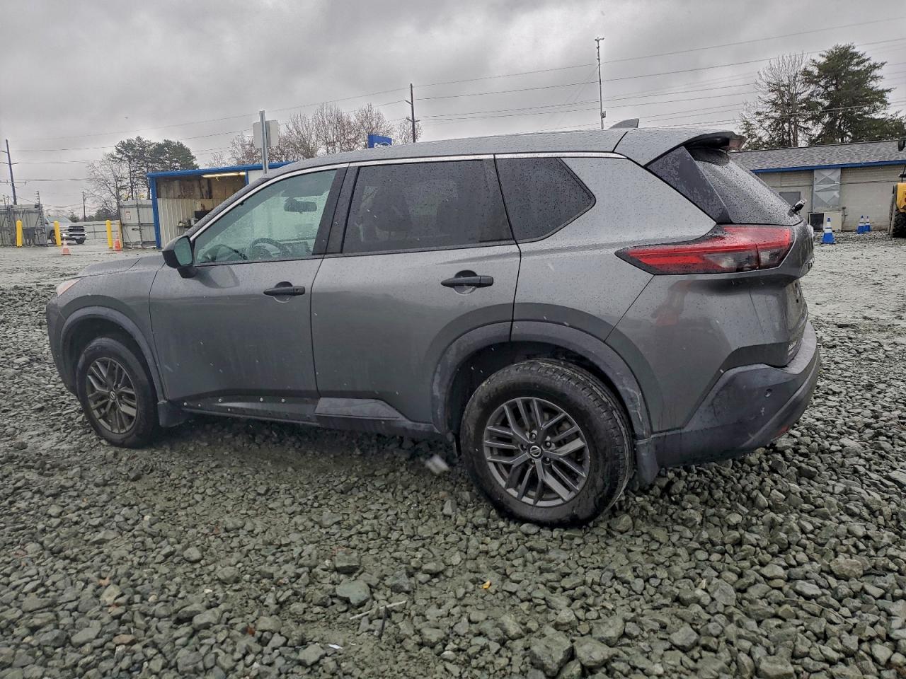 2021 NISSAN ROGUE S photo 3