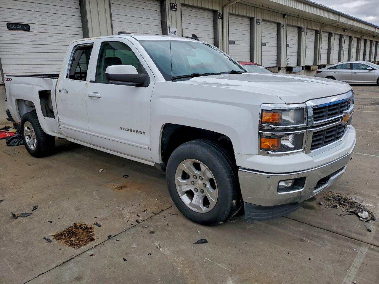 2015 CHEVROLET SILVERADO K1500 LT photo 4