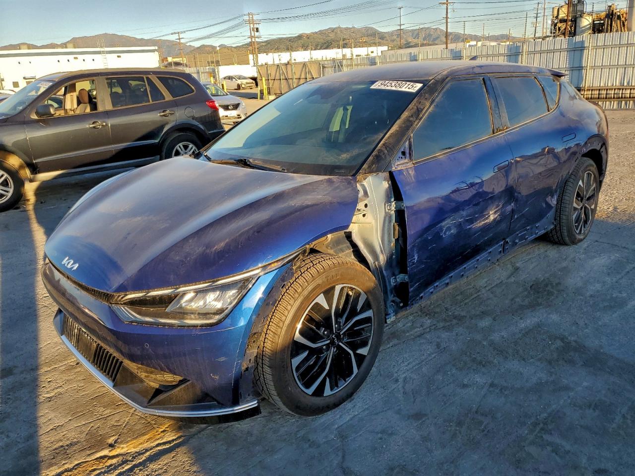 2022 KIA EV6