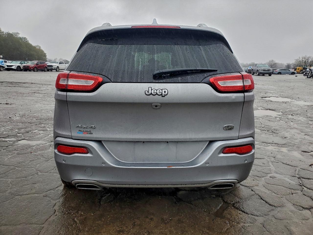 2017 JEEP CHEROKEE OVERLAND photo 16