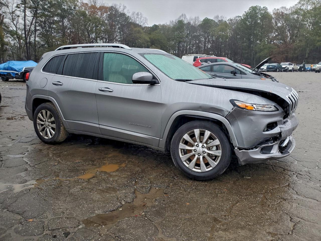 2017 JEEP CHEROKEE OVERLAND photo 10
