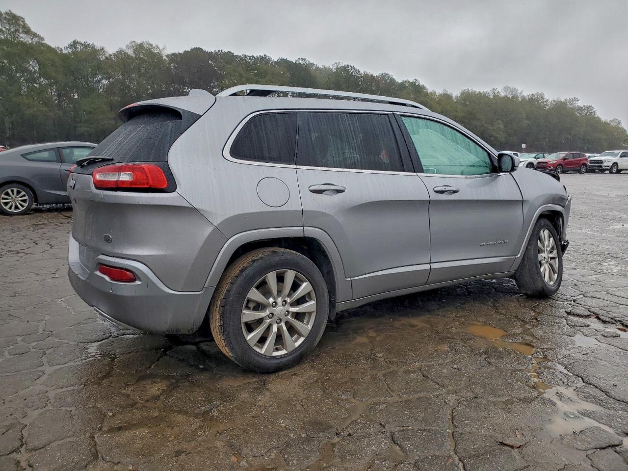 2017 JEEP CHEROKEE OVERLAND photo 7