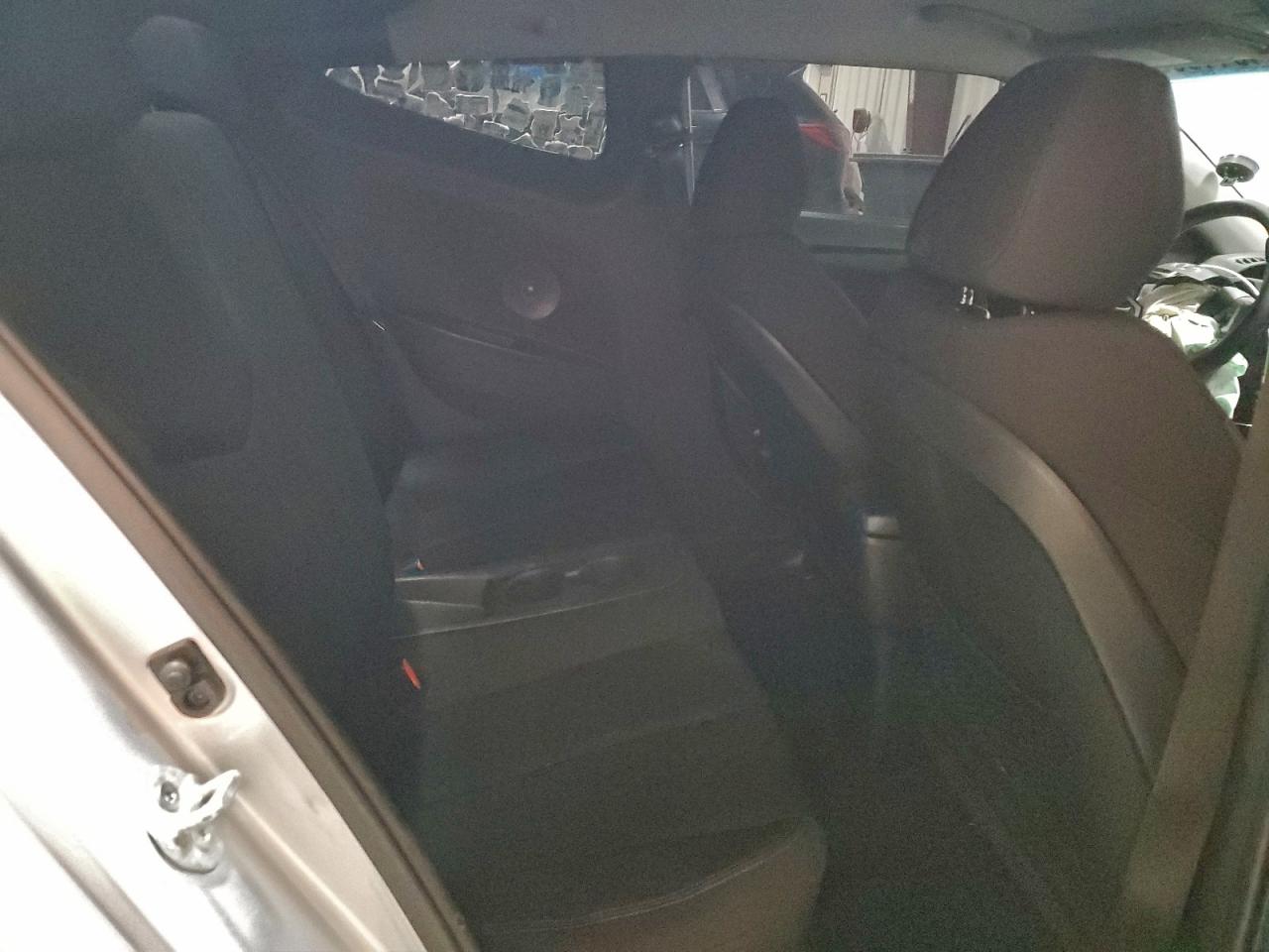 2016 HYUNDAI VELOSTER BASE photo 10