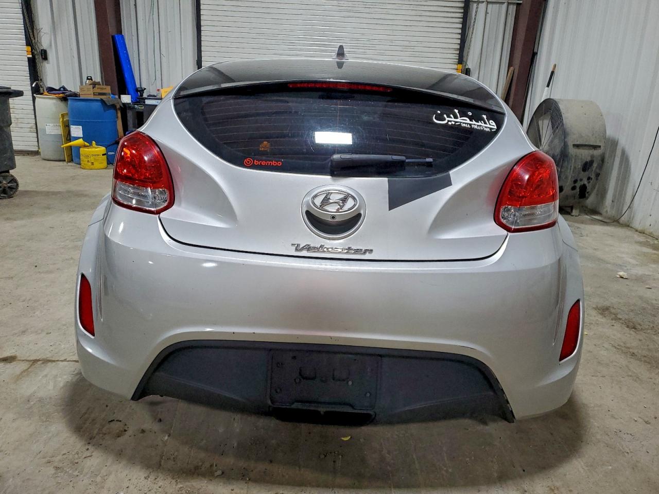 2016 HYUNDAI VELOSTER BASE photo 6