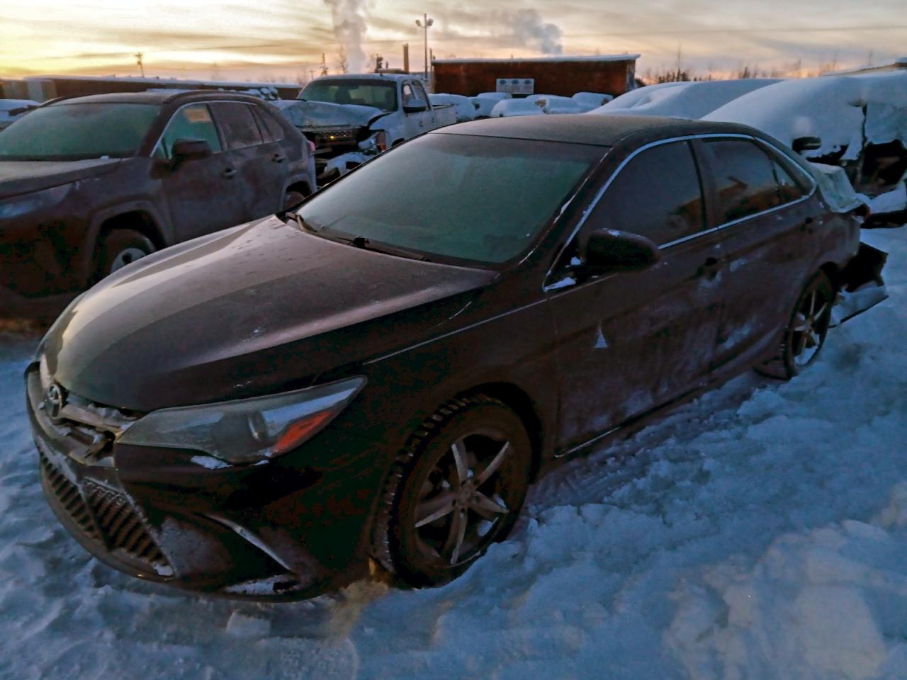 2017 TOYOTA CAMRY
