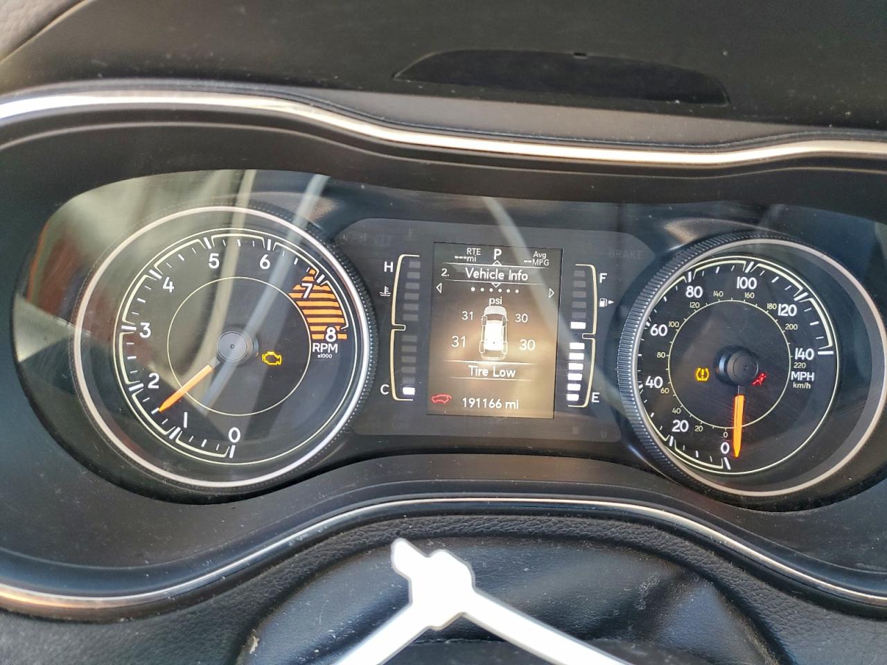 2019 JEEP CHEROKEE LATITUDE photo 25