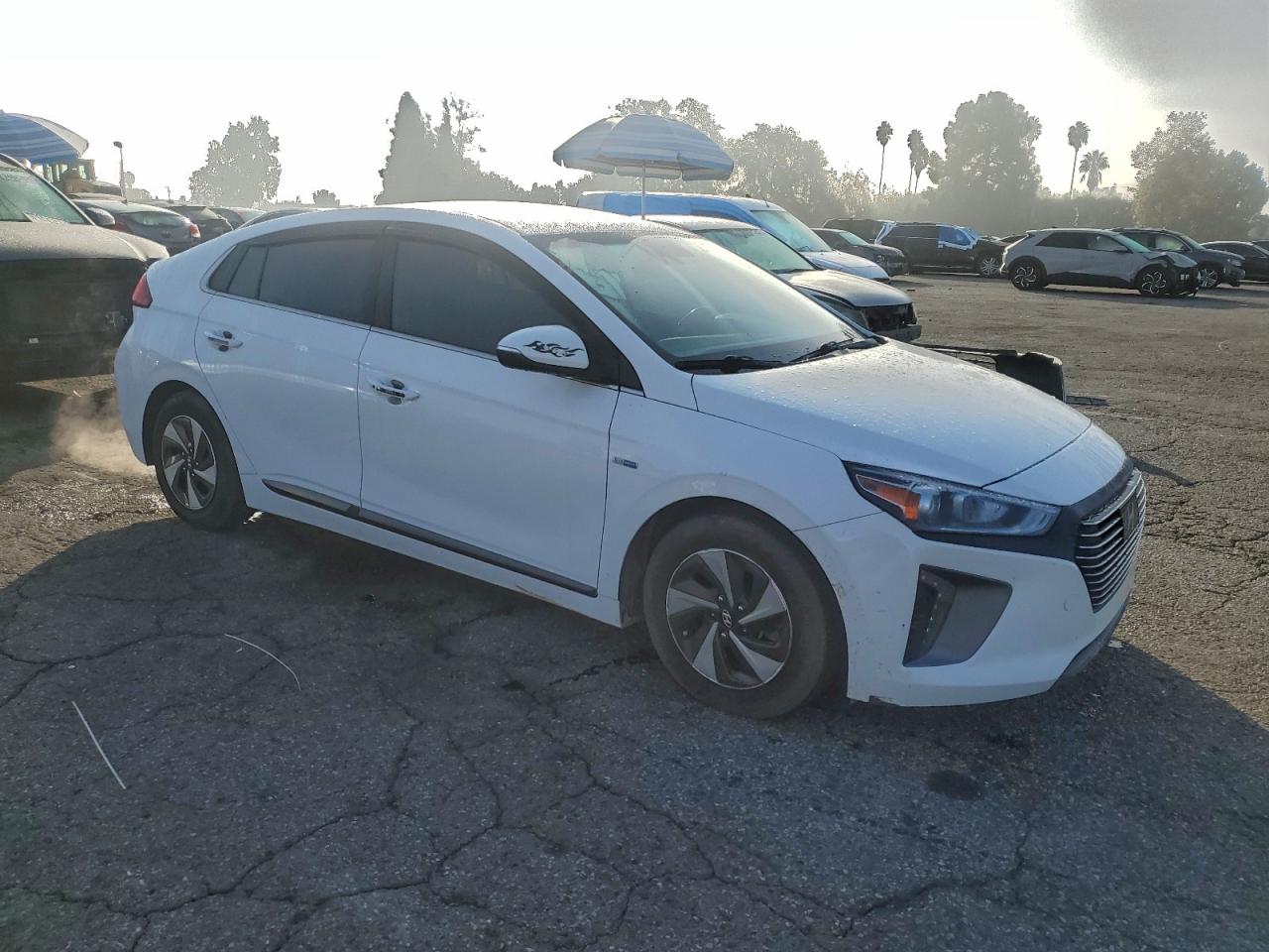 2018 HYUNDAI IONIQ SEL photo 7