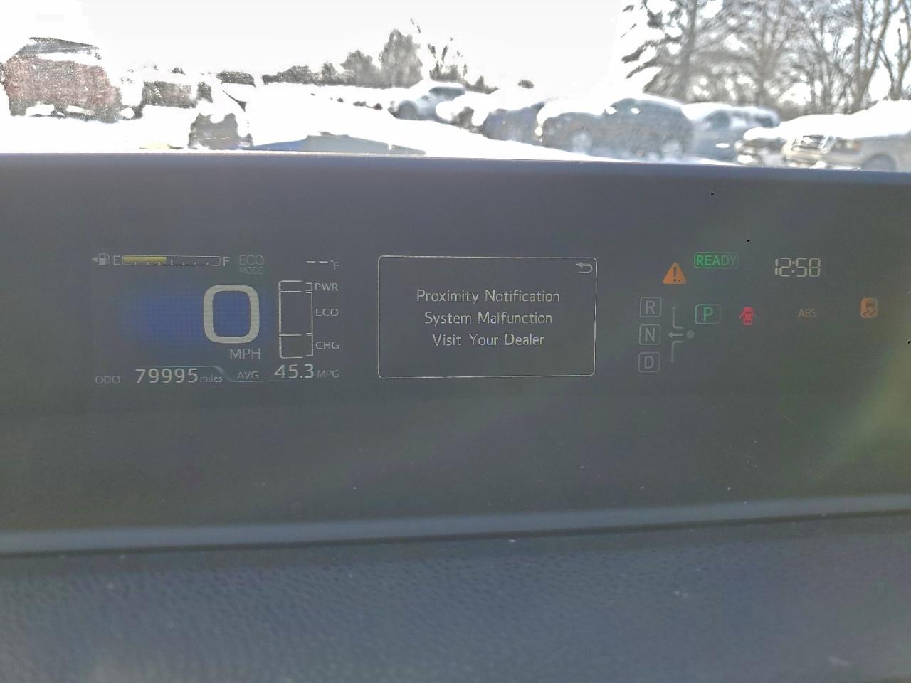 2016 TOYOTA PRIUS photo 17