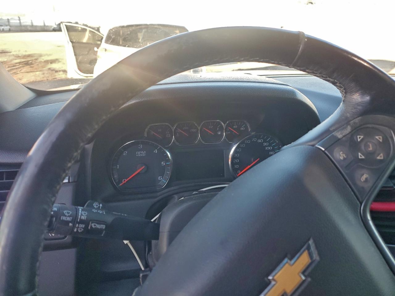 2018 CHEVROLET SUBURBAN K1500 LT photo 25