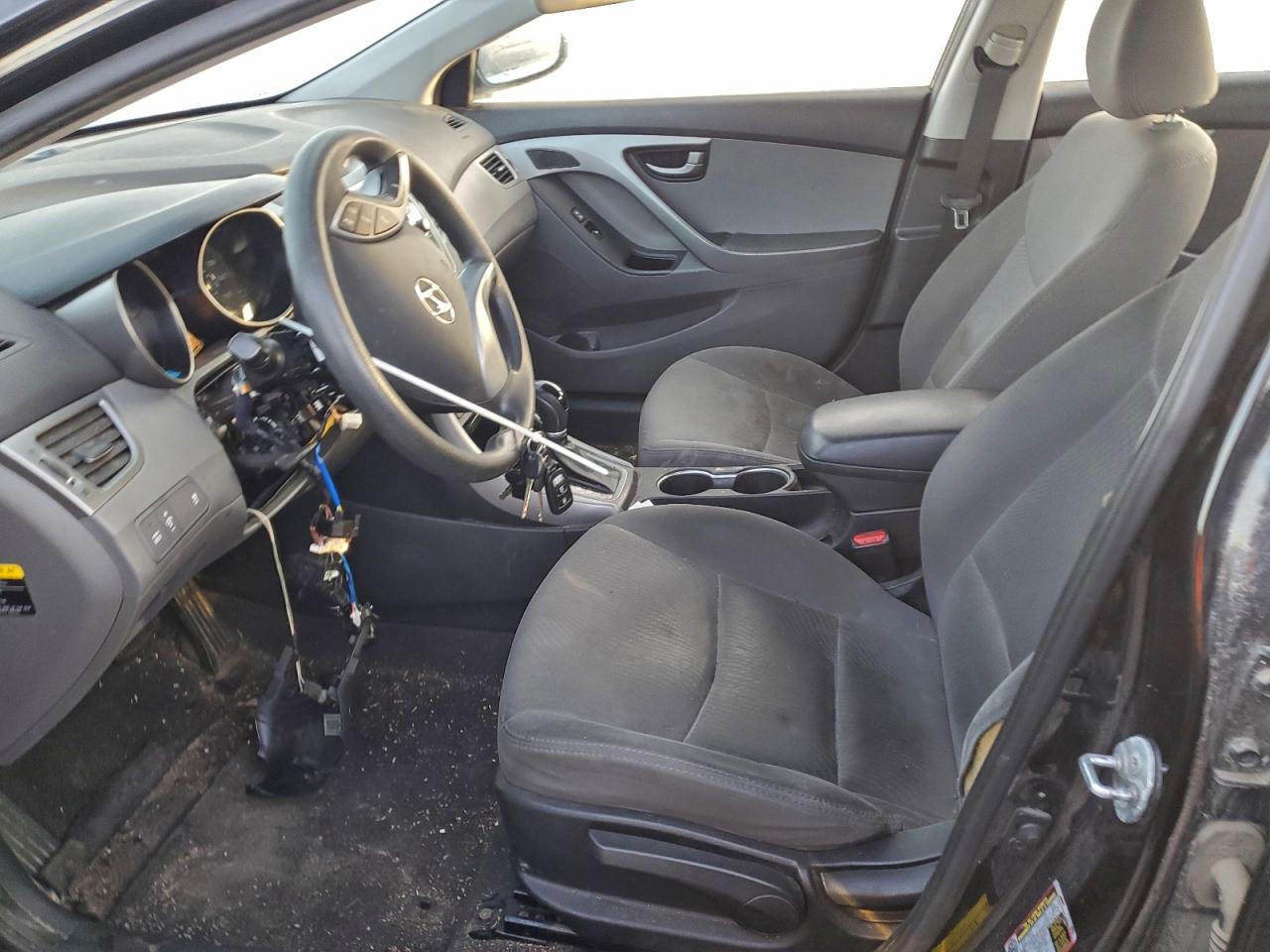 2016 HYUNDAI ELANTRA SE photo 19
