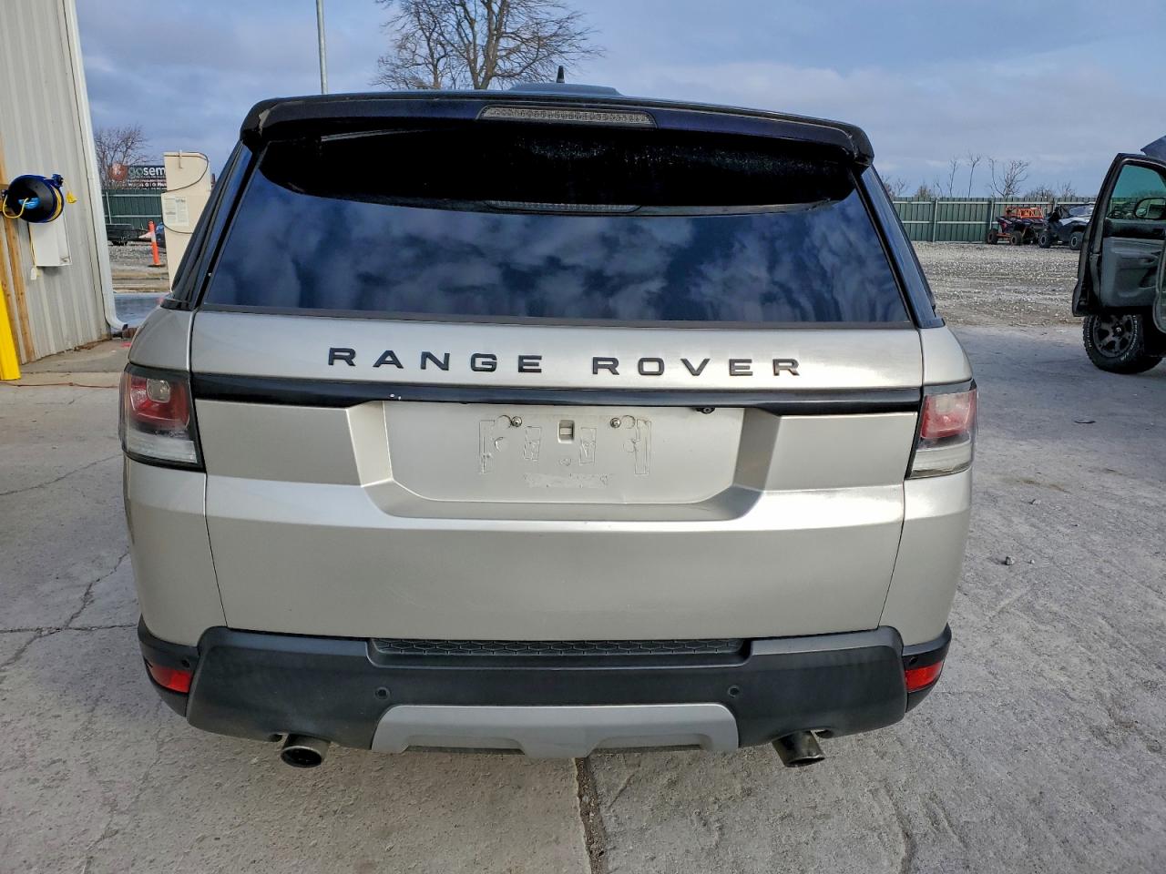 2015 LAND ROVER RANGE ROVER SPORT HSE photo 11