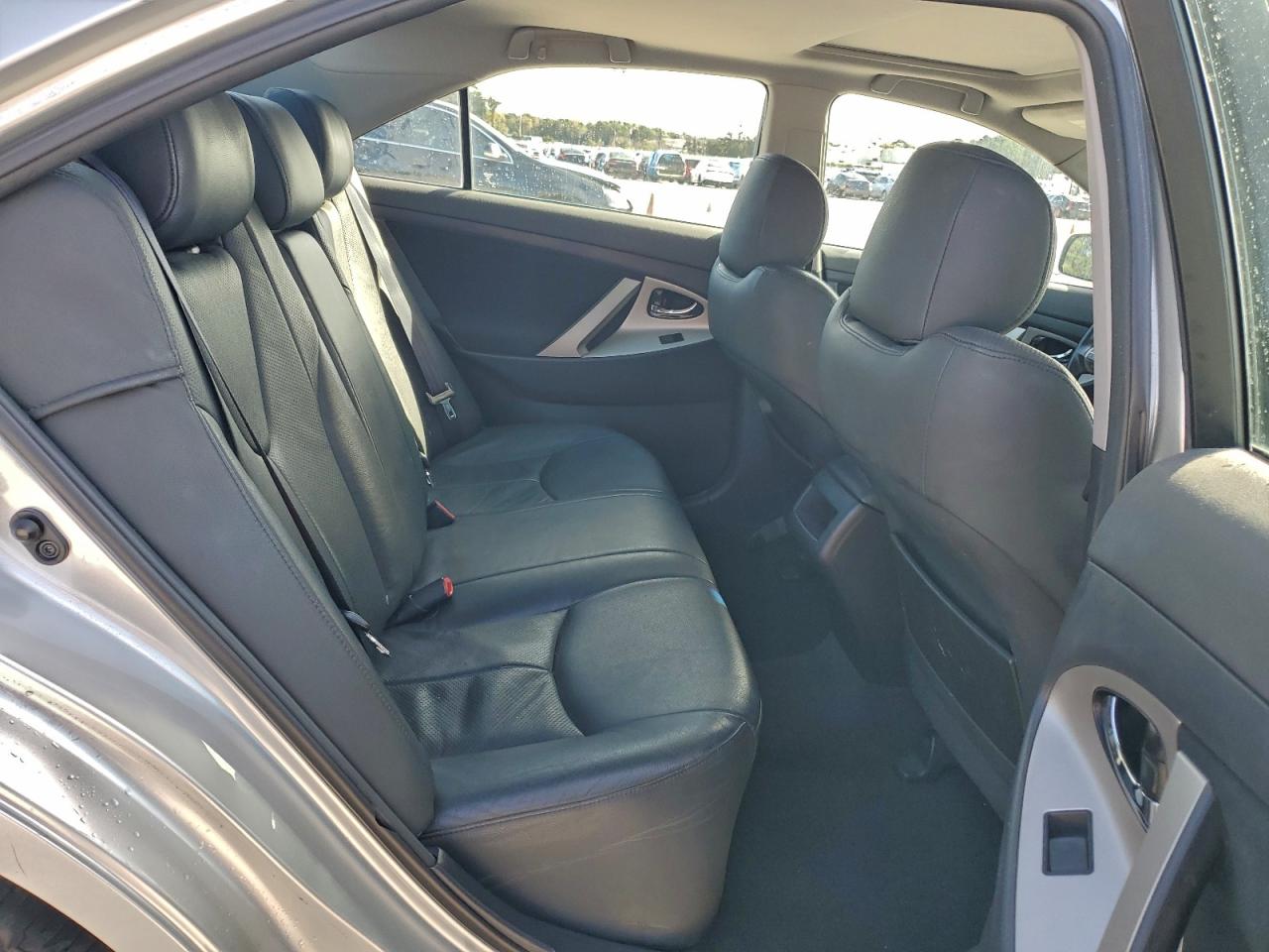 2007 TOYOTA CAMRY SE V6 photo 28