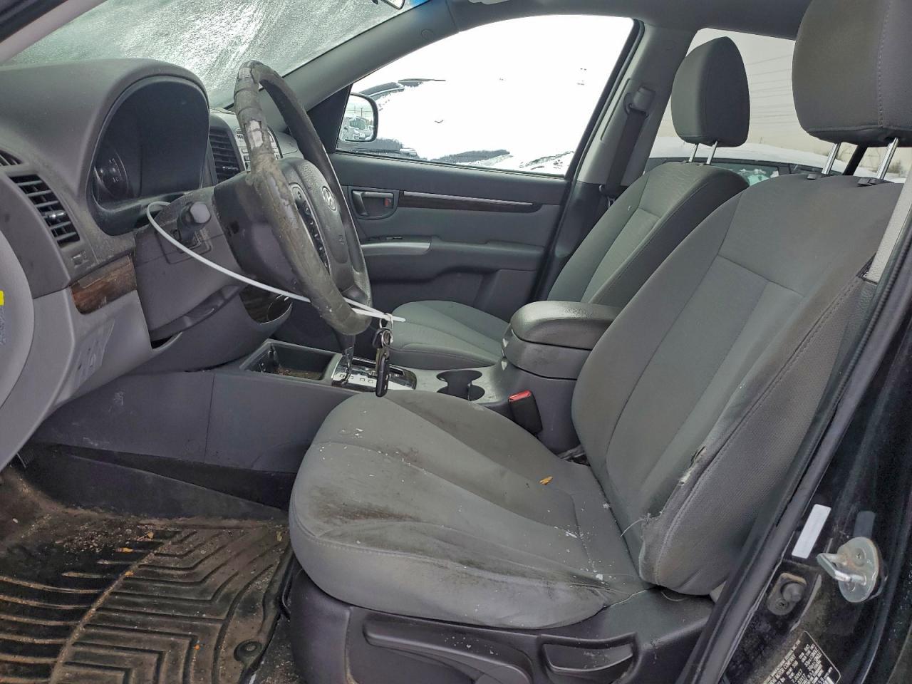 2012 HYUNDAI SANTA FE GLS photo 19