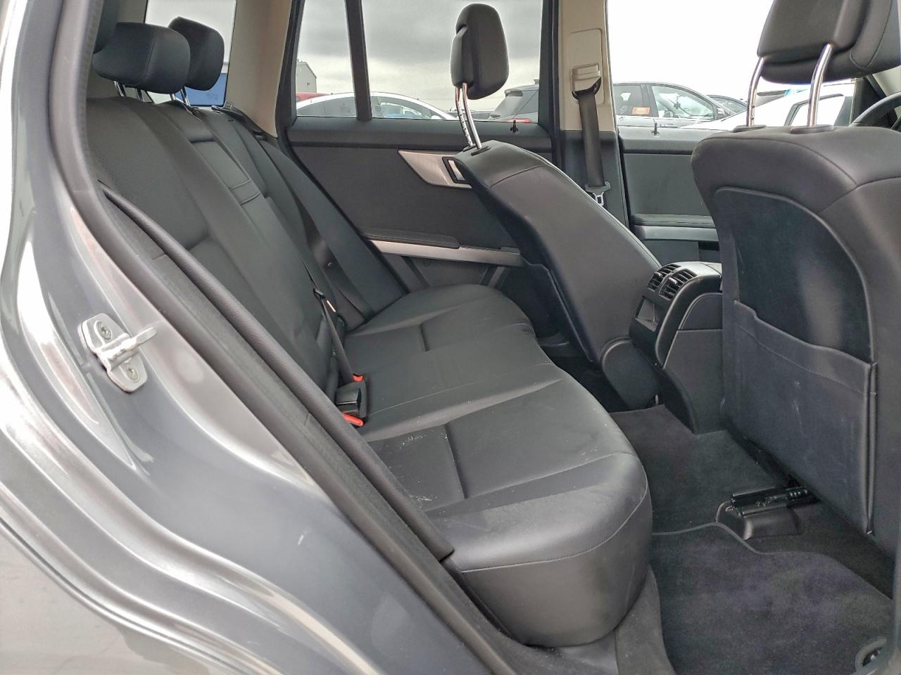 2015 MERCEDES-BENZ GLK 350 photo 11